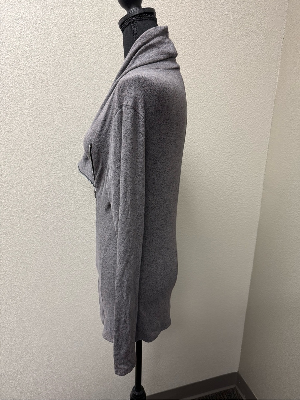 Gray Moto Jacket Top Asymmetrical Zip Soft Knit Long Sleeve Small Chic Style - Picture 5 of 10